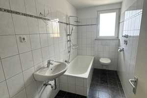 Neu renovierte 3 Zimmer Wohnung mit Balkon und neuer Einbauküche – Goeckingstraße 31, 47139 Duisburg – Vorschaubild 15