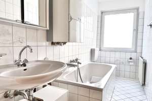 2-Zimmer-Wohnung mit Einbauküche und zentraler Lage – Deweerthstr. 43, 42107 Elberfeld, Wuppertal – Vorschaubild 7