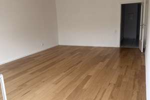 Frisch sanierte 3 Zimmer Wohnung mit zwei Balkonen in Rheinlage von Düsseldorf – 40545 Oberkassel, Düsseldorf – Vorschaubild 5