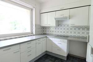 Bezugsfreie Familienwohnung mit Südbalkon und Tiefgaragenstellplatz – Die vollständige Adresse der Immobilie erhältst du vom Anbieter., 12167 Steglitz, Berlin – Vorschaubild 1