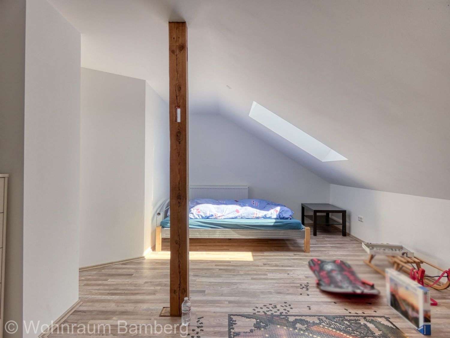 Immobilie in Memmelsdorf - Umfangreich saniertes Wohnhaus mit ca. 260 m² Wohnfläche in ruhiger Ortsrandlage - Memmelsdorf - OT - Bild 16