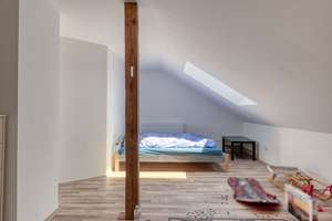 Umfangreich saniertes Wohnhaus mit ca. 260 m² Wohnfläche in ruhiger Ortsrandlage - Memmelsdorf - OT – Die vollständige Adresse der Immobilie erhältst du vom Anbieter., 96117 Memmelsdorf – Vorschaubild 27