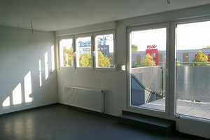 Ansprechende, sanierte 2-Zimmer-DG-Wohnung mit gehobener Innenausstattung in Mönchengladbach – Hugo-Preuß-Str. 18, 41236 Mönchengladbach – Vorschaubild 3