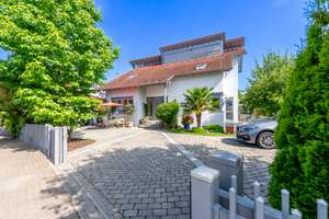 Exklusives Wohnerlebnis: Einfamilienhaus mit Einliegerwohnung &beeindruckendem Wintergarten mit Pool – Die vollständige Adresse der Immobilie erhältst du vom Anbieter., 79588 Efringen-Kirchen – Vorschaubild 9