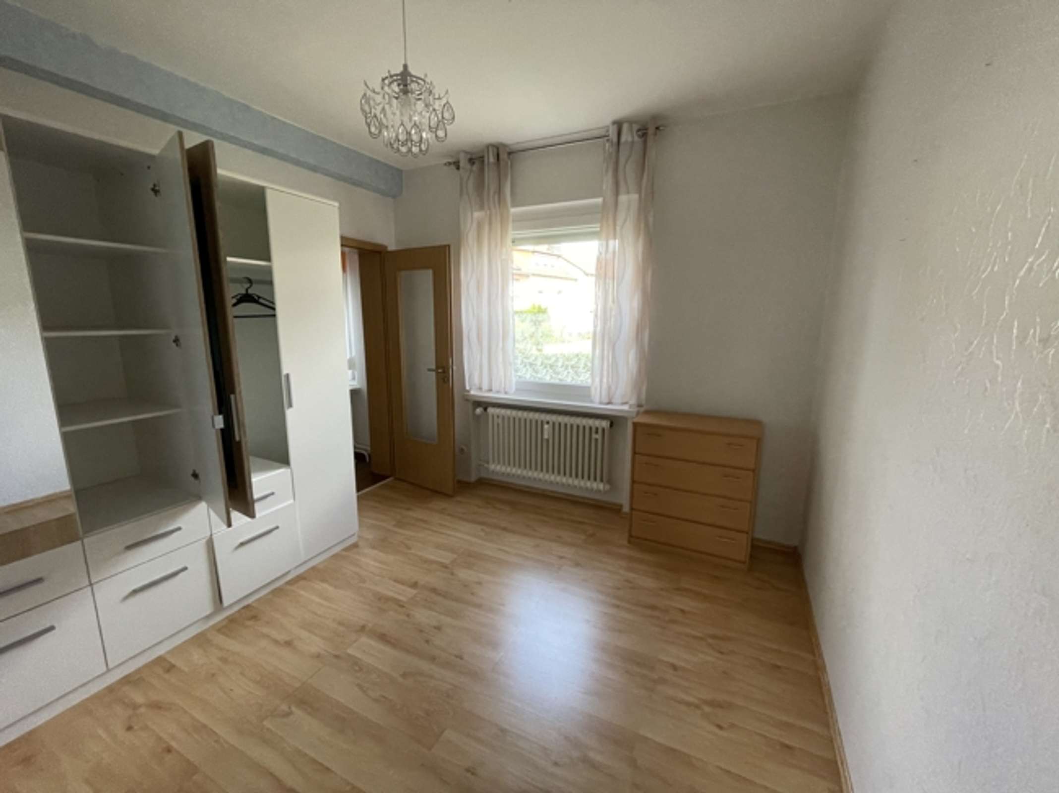 Zur Eigennutzung: 4-Zimmer-Eigentumwohnung mit Terrasse in Halbhöhenlage von Geismar