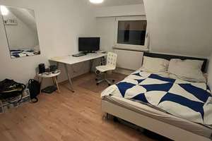 Zur Kapitalanlage: 4-Zimmerwohnung 3er-WG in der Schwetzingerstadt Mannheim