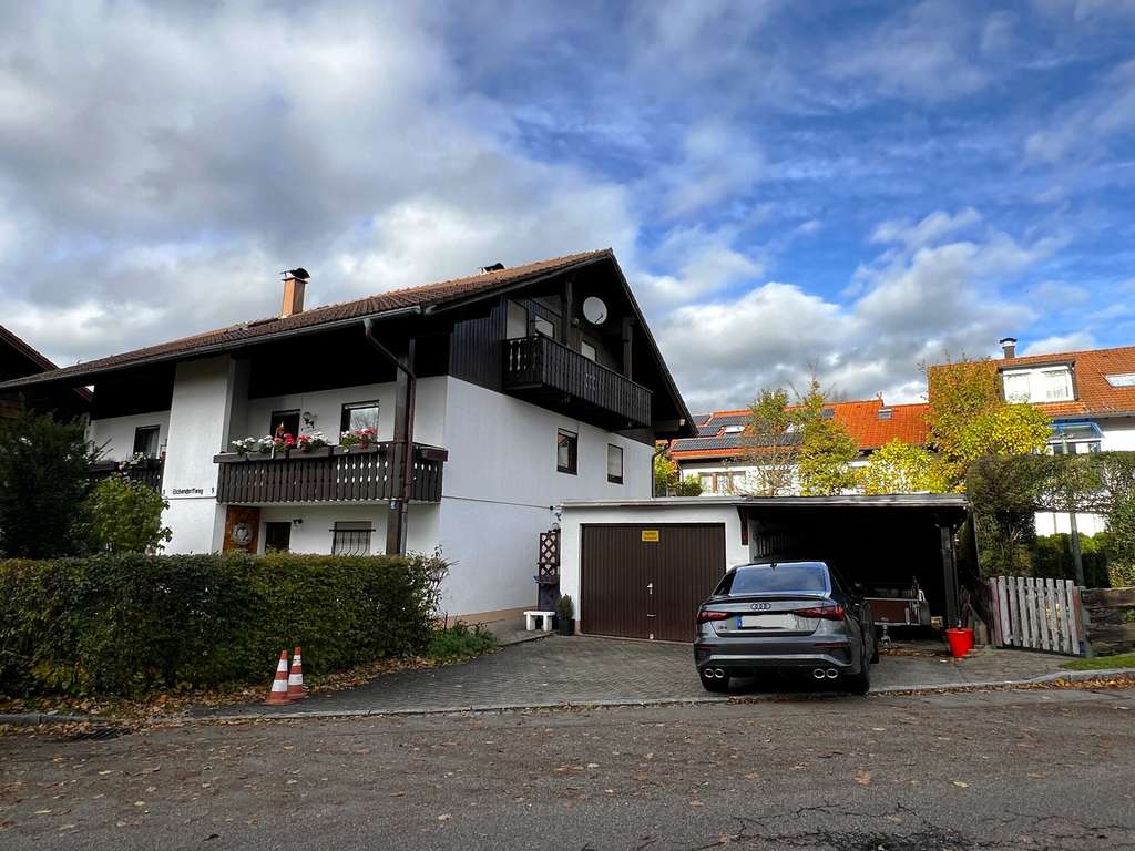 Doppelhaushälfte mit Wohlfühlcharakter in ruhiger Lage von Kempten