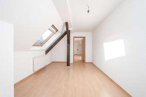 Freie Eigentumswohnung mit 2-Zimmern über den Dächern in Prenzlauer Berg – Schönhauser Allee 151, 10435 Prenzlauer Berg, Berlin – Vorschaubild 7