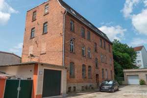 Handwerker aufgepasst - Sanierungsbedürftiges 6-FH - Leerstehend