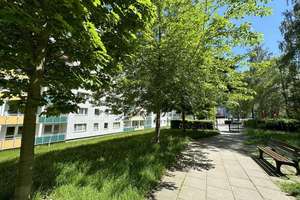 Hell und freundliche 3-Raum-Wohnung mit Balkon – Bernsdorfer Str. 134, 9126 Bernsdorf, Chemnitz – Vorschaubild 5