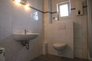 !!! 3,5 RAUM DG -  WOHNUNG , IN RUHIGER, GESUCHTER WOHNLAGE. RENOVIERT UND MODERNISIERT !!! – Virchowstr. 86, 45886 Ückendorf, Gelsenkirchen – Vorschaubild 16