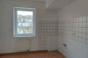 großzügige Wohnung mit Balkon in komplett saniertem Wohnobjekt in guter, zentraler Lage von Siegen – Hambergstraße 43, 57074 Siegen, Siegen – Vorschaubild 7