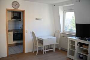 Ruhige und zentrale Zweizimmerwohnung im Zentrum von Erlangen (nahe Burgberg)