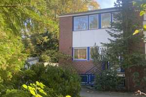 Von Privat: Wohntraum für fröhliche Familie - Reihenendhaus in ruhiger Toplage von Nikolassee – Berlin – Vorschaubild 1
