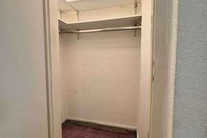 Stilvolle 1,5-Zimmer-Wohnung mit Aufzug – frisch renoviert in Top-Lage am Südbad – Ruhrallee 34, 44139 Ruhrallee, Dortmund – Vorschaubild 4