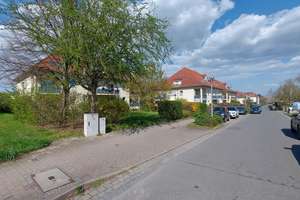 +++ Sanierungsbedürftige Wohnung zum späteren Eigennutz, mit großem Balkon und Gartenanteil+++ – Wirtschaftsweg 6c, 1157 Briesnitz, Dresden – Vorschaubild 6