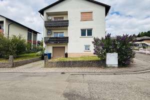 Zweifamilienhaus mit Entwicklungspotenzial und großer Garage in Thaleischweiler-Fröschen – Beethovenstraße 35, 66987 Thaleischweiler-Fröschen – Vorschaubild 2