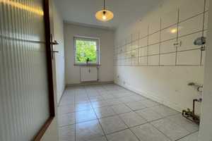 Pracht Immobilien- 2 Zimmer Wohnung mit Stellplatz und Balkon im Grünen – Hans-Böckler-Str. 179, 42109 Wuppertal – Vorschaubild 9