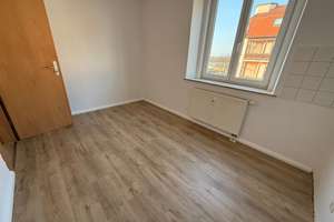 NEUE EBK möglich ******  - Bad mit Fenster / 2OG = DG – Beethovenstraße 40, 9130 Sonnenberg, Chemnitz – Vorschaubild 12