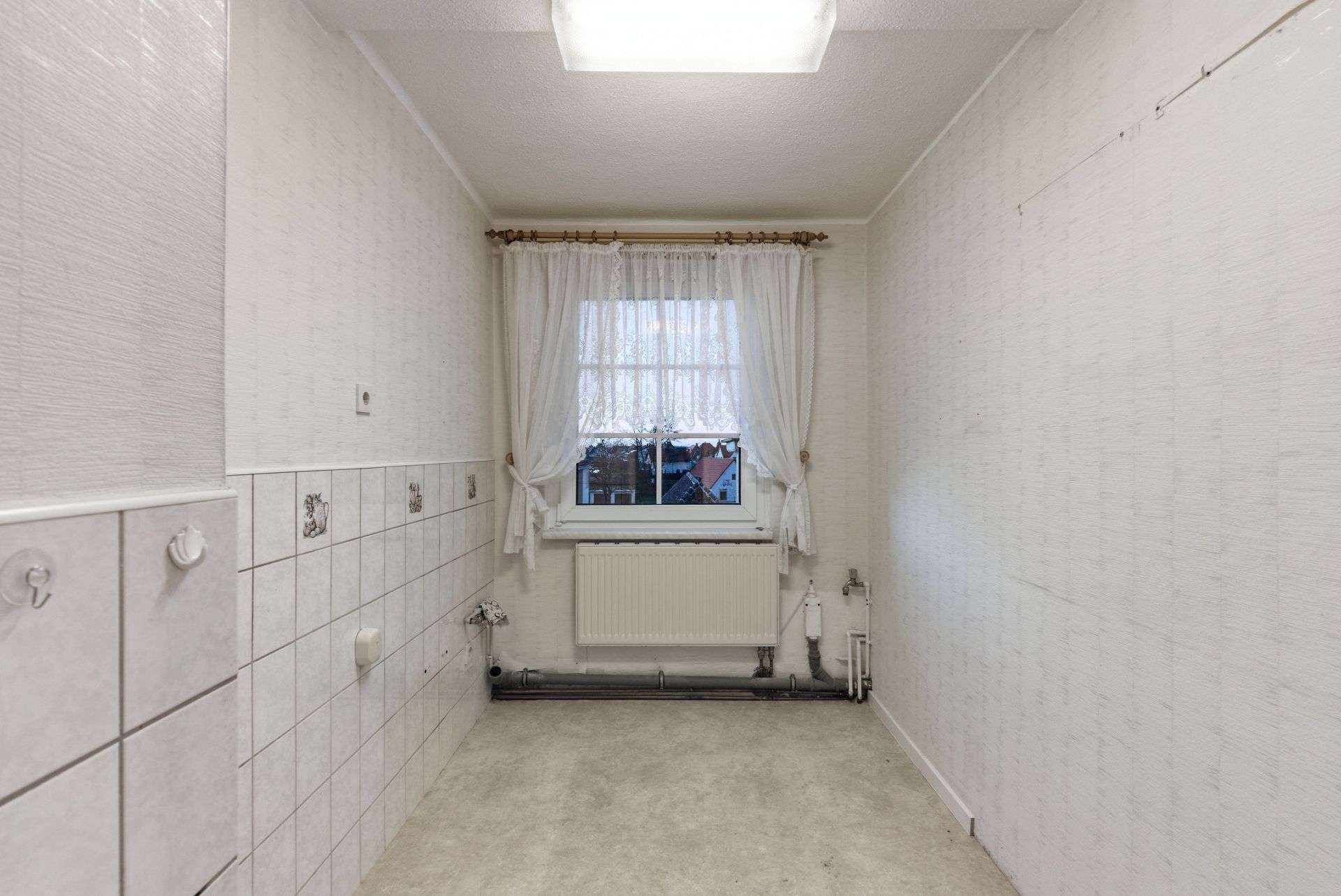 Immobilie in Gröditz - Geräumige 3 Raumwohnung mit extra viel Nutzfläche für Ihre Hobbys - Bild 6