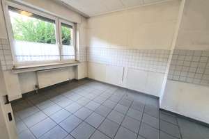 Generationenwechsel -beste Dyklage! REH freut sich auf  Modernisierung & neue  Bewohner, Garage mögl – Grüner Dyk XX, 47803 Inrath/Kliedbruch, Krefeld – Vorschaubild 8