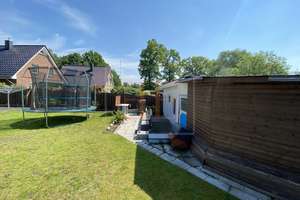 Ein Zuhause für Generationen – modernes Zweifamilienhaus mit großem Garten, Kamin und Südwestterrass – Die vollständige Adresse der Immobilie erhältst du vom Anbieter., 25421 Pinneberg – Vorschaubild 9