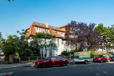 2-Zimmer-Dachgeschosswohnung mit Hobbyfläche und Balkon sucht neue Mieter!