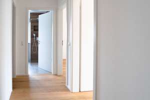 Großzügige und schicke 3 Zimmerwohnung mit Terrasse, Fußbodenheizung und Holzparkett zur Vermietung – Wilhelm-Tell-Straße 72, 30629 Misburg-Nord, Hannover – Vorschaubild 5