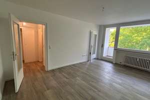 Saniertes Appartement als renditestarke Kapitalanlage in Bonn-Tannenbusch - Provisionsfrei! – Oppelner Straße 31, 53119 Tannenbusch, Bonn – Vorschaubild 1