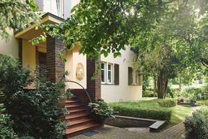 Repräsentative Villa in Taucha zu vermieten – Die vollständige Adresse der Immobilie erhältst du vom Anbieter., 4425 Taucha – Vorschaubild 2