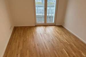 Bezugsfreie 3-Zimmer Wohnung mit hochwertiger EBK, 2 TG Stellplätzen – Hermine-von-Parish-Straße 5, 81245 Neupasing, München – Vorschaubild 10