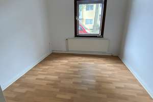 3 Zimmer-Wohnung in renoviertem Altbau zu vermieten – Neue Str. 60, 27576 Lehe, Bremerhaven – Vorschaubild 5