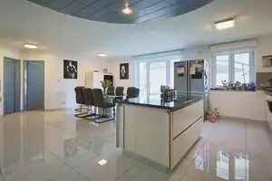 Viel Platz, moderne Technik und flexible Nutzung – ideal fürs Familienleben! – Oberallgäu (Kreis) – Vorschaubild 10