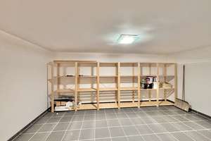 EVERNEST: partially furnished 4br duplex house fitted kitchen 2x parking yard Wiesbaden-Auringen – Die vollständige Adresse der Immobilie erhältst du vom Anbieter., 65207 Auringen, Wiesbaden – Vorschaubild 26
