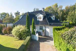 Wohnen, Wohlfühlen, Entspannen – Einfamilienhaus mit Sauna in ruhiger Lage – Die vollständige Adresse der Immobilie erhältst du vom Anbieter., 25355 Barmstedt – Vorschaubild 1