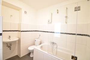 Lichtdurchflutete 3,5-Zimmer Wohnung mit Balkon – Wattenscheiderstr. 21, 45307 Leithe, Essen – Vorschaubild 2