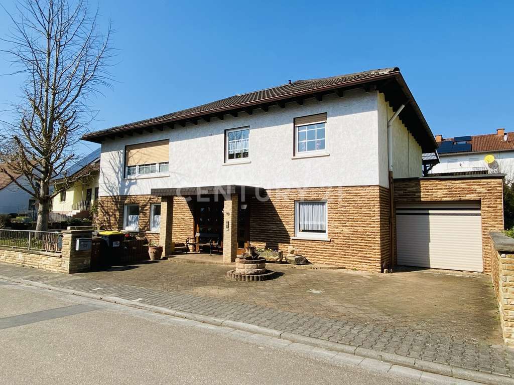 Immobilie in Selzen - Freistehend in tolle Lage - Das Haus für Familien - Bild 2