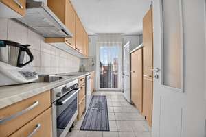Modernisierte 3-Zimmer-Eigentumswohnung mit 2 Balkonen, Stellplatz & ca. 160 m² Grundstücksanteil – Die vollständige Adresse der Immobilie erhältst du vom Anbieter., 70794 Filderstadt – Vorschaubild 5