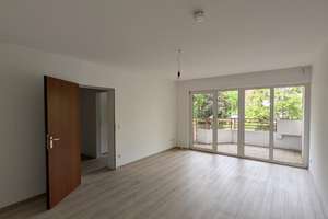 Schnuckelige 2 Zimmer Wohnung mit Balkon- frei ab sofort :-)