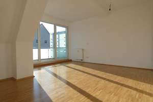 *Schöner Balkon*Charmante Dachgeschosswohnung in grüner Lage* – Hansemannstr. 9, 45357 Gerschede, Essen – Vorschaubild 5