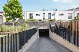 Elegantes Zuhause in Düsseldorf-Bilk mit 5 Tiefgaragenstellplätzen, und grünem Blick in den Park  – Die vollständige Adresse der Immobilie erhältst du vom Anbieter., 40223 Bilk, Düsseldorf – Vorschaubild 22