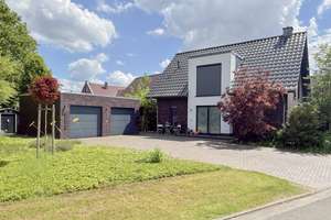 Meppen Versen: Junges und exklusives Einfamilienhaus zu verkaufen! – Die vollständige Adresse der Immobilie erhältst du vom Anbieter., 49716 Meppen – Vorschaubild 2