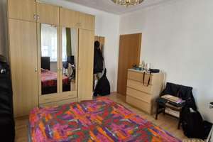 Zentrale Lage, vielfältige Möglichkeiten - Ihr neues Dreifamilienhaus! – Die vollständige Adresse der Immobilie erhältst du vom Anbieter., 73033 Göppingen – Vorschaubild 2