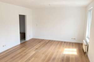 Modernisierte bezugsfreie 2-Zimmer Wohnung mit Aufzug und Stellplatz – Die vollständige Adresse der Immobilie erhältst du vom Anbieter., 13156 Niederschönhausen, Berlin – Vorschaubild 5