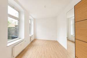 *HELLE EG WOHNUNG MIT TERRASSE* - IM DÜSSELTAL – Ahnfeldstr. 13, 40239 Düsseltal, Düsseldorf – Vorschaubild 1