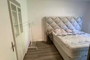 Moderne, voll möblierte 2-Zimmer-Wohnung in Düsseldorf – Ziegelstraße 16, 40468 Düsseldorf – Vorschaubild 4