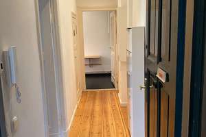 Möblierte 2 Zimmer Wohnung im Stuckaltbau, nahe Tiergarten & Spreeufer - verkehrsgünstig - 3.OG – Kirchstraße 21, 10557 Moabit, Berlin – Vorschaubild 6