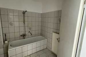 Schöne 2-Zimmer-Wohnung mit Einbauküche und Balkon in Anderter Straße, Hannover – Anderter Straße 3, 30629 Hannover – Vorschaubild 9