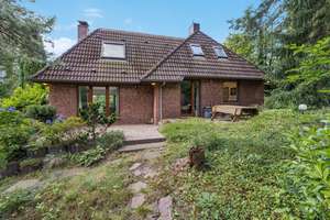 Charmantes Einfamilienhaus auf einem Hanggrundstück – Die vollständige Adresse der Immobilie erhältst du vom Anbieter., 21465 Wentorf bei Hamburg – Vorschaubild 6