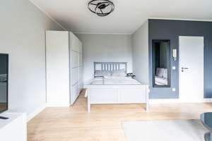 Split-Level-Reihenendhaus mit Garten, Studio und Entwicklungspotenzial – Die vollständige Adresse der Immobilie erhältst du vom Anbieter., 40595 Hellerhof, Düsseldorf – Vorschaubild 13